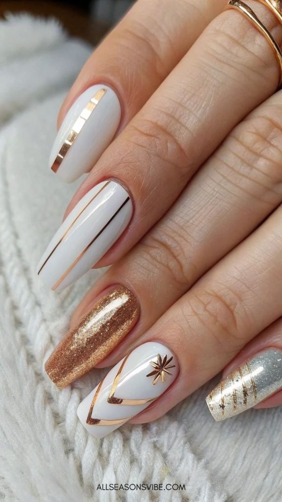 Classy Christmas nails Chrome & Metallic Magic